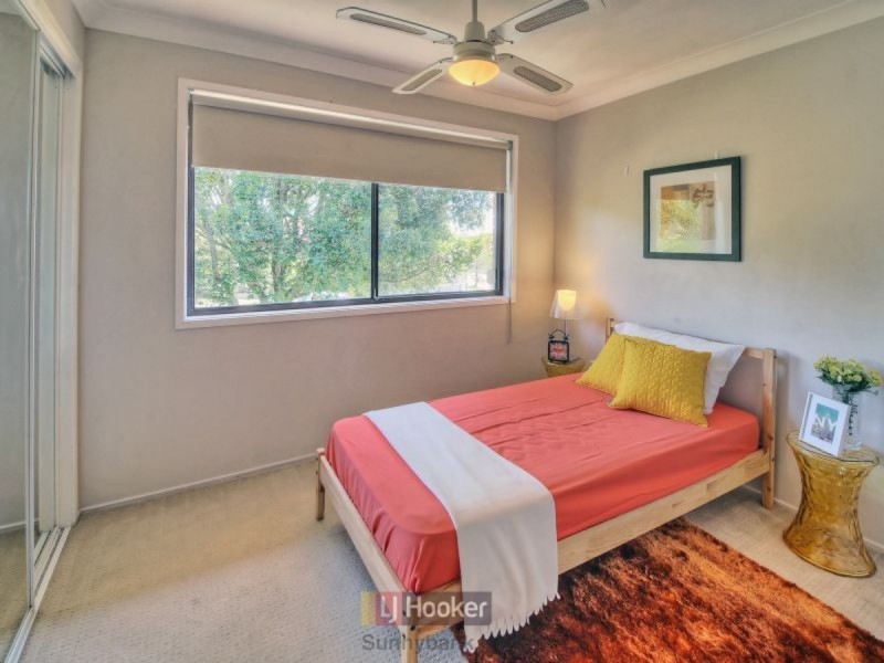 2 Boorala Crescent, Eight Mile Plains QLD 4113