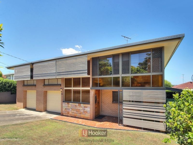 13 Genoa Street, Macgregor QLD 4109