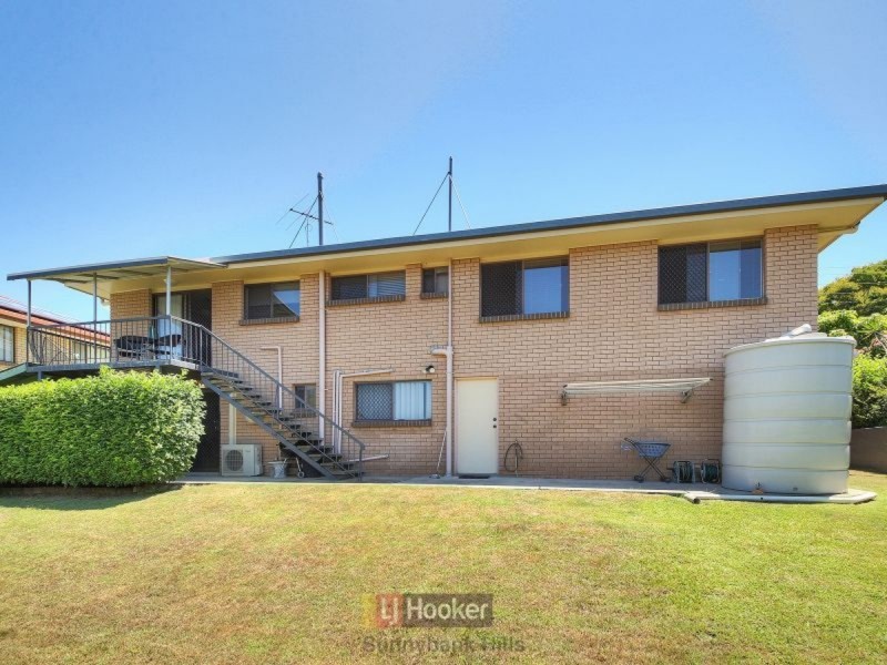 13 Genoa Street, Macgregor QLD 4109