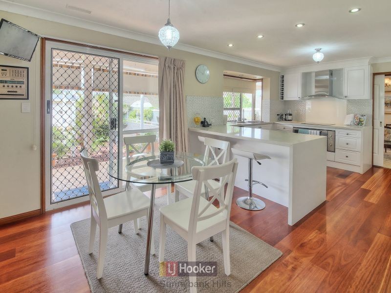 33 Hillcrest Street, Sunnybank Hills QLD 4109