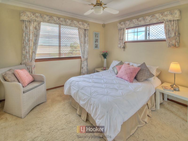 33 Hillcrest Street, Sunnybank Hills QLD 4109