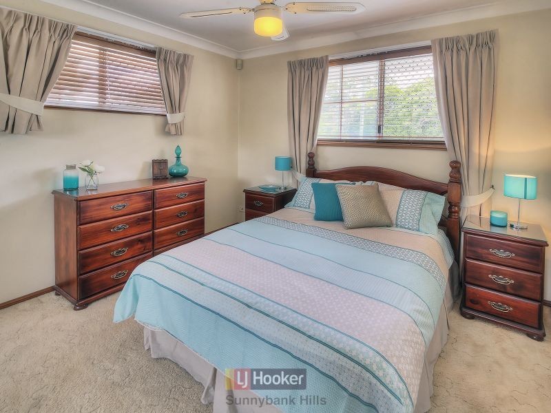 33 Hillcrest Street, Sunnybank Hills QLD 4109