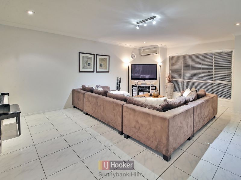 10 Halwest Place, Sunnybank Hills QLD 4109