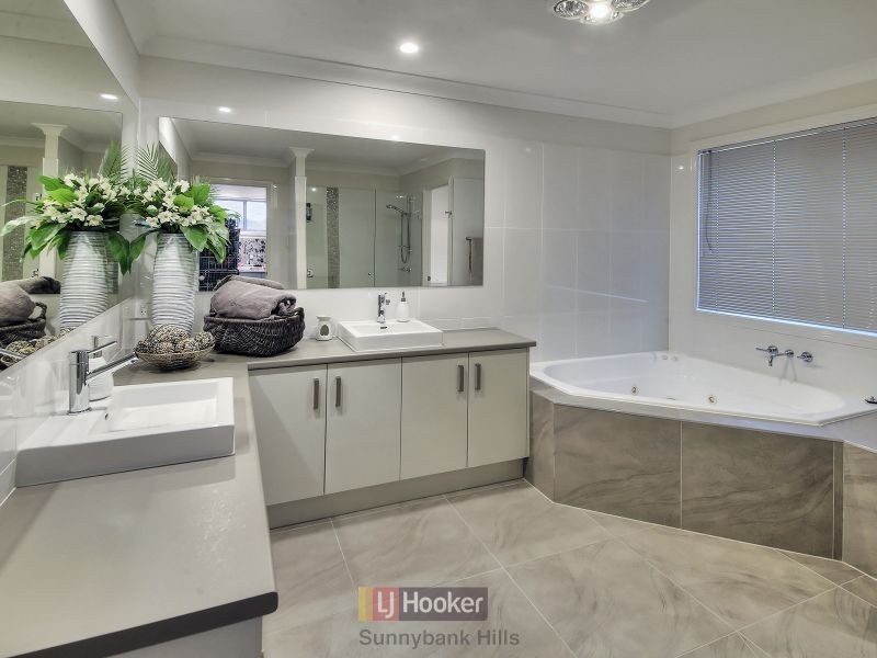 10 Halwest Place, Sunnybank Hills QLD 4109