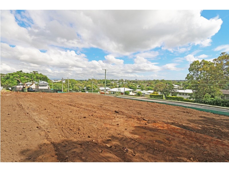 4 Patterson Street, Wynnum QLD 4178