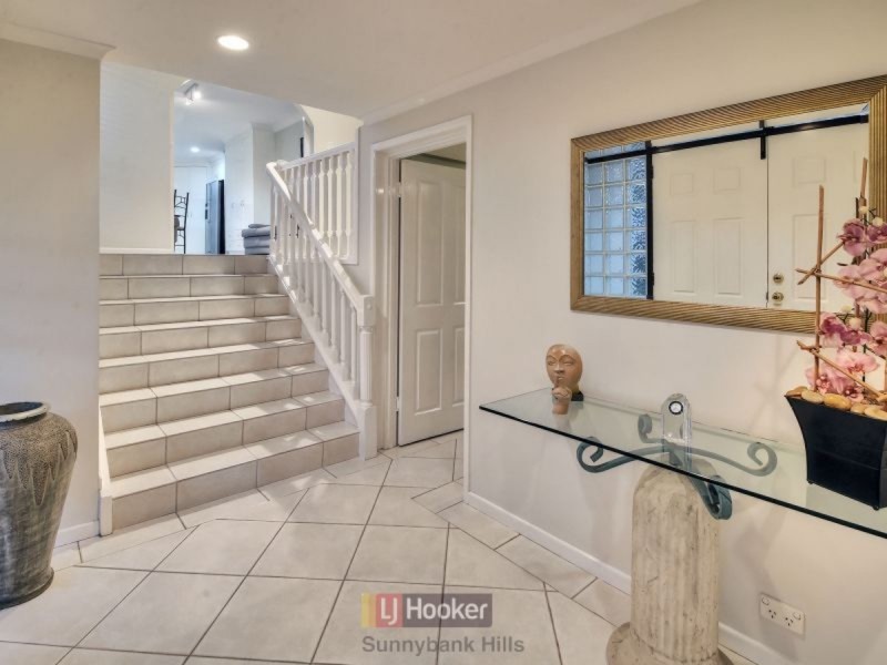 4 Sandia Street, Eight Mile Plains QLD 4113