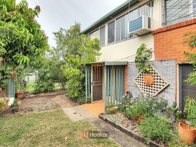 663 Mains Road, Macgregor QLD 4109