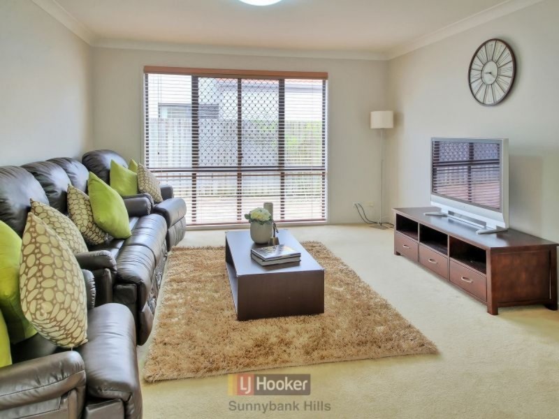 12 Preston Court, Calamvale QLD 4116