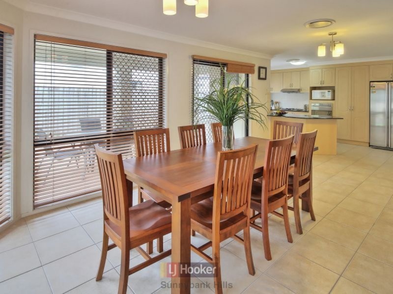 12 Preston Court, Calamvale QLD 4116