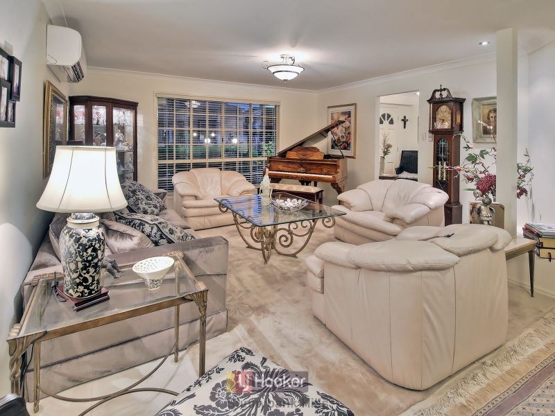 11 Raider Place, Sunnybank Hills QLD 4109