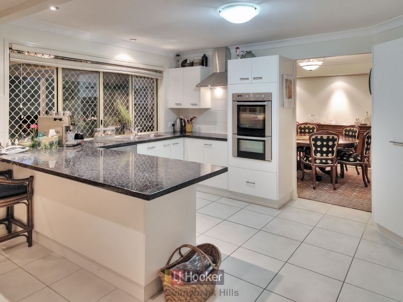 11 Raider Place, Sunnybank Hills QLD 4109