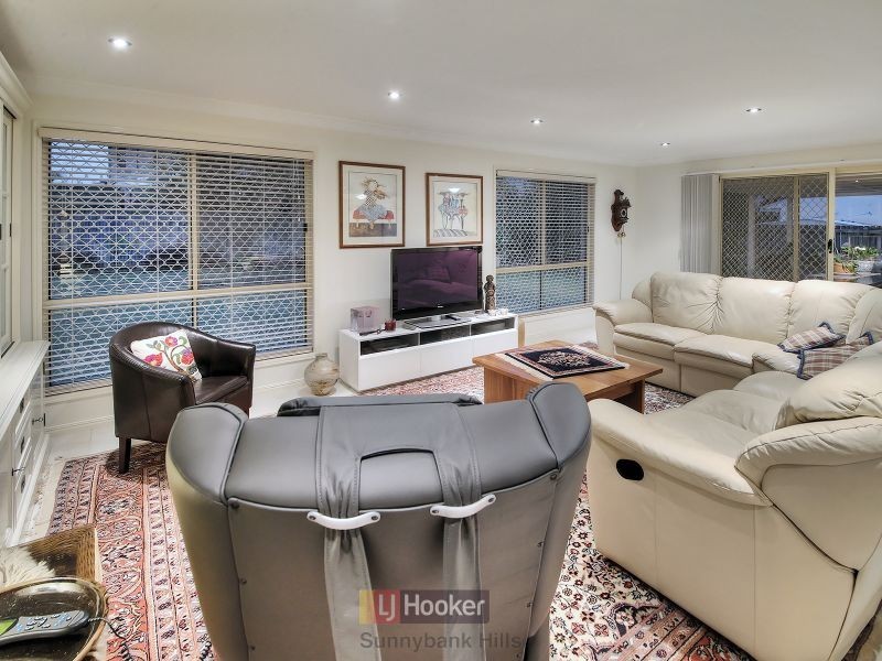 11 Raider Place, Sunnybank Hills QLD 4109