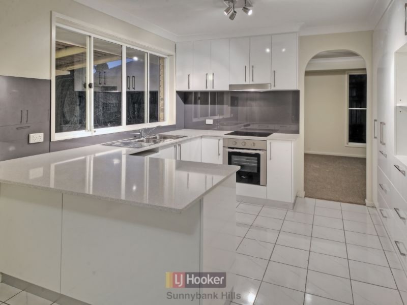 36 Cleveland Place, Stretton QLD 4116