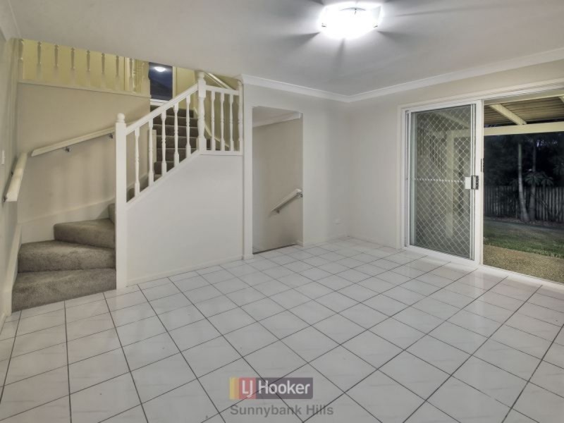 36 Cleveland Place, Stretton QLD 4116