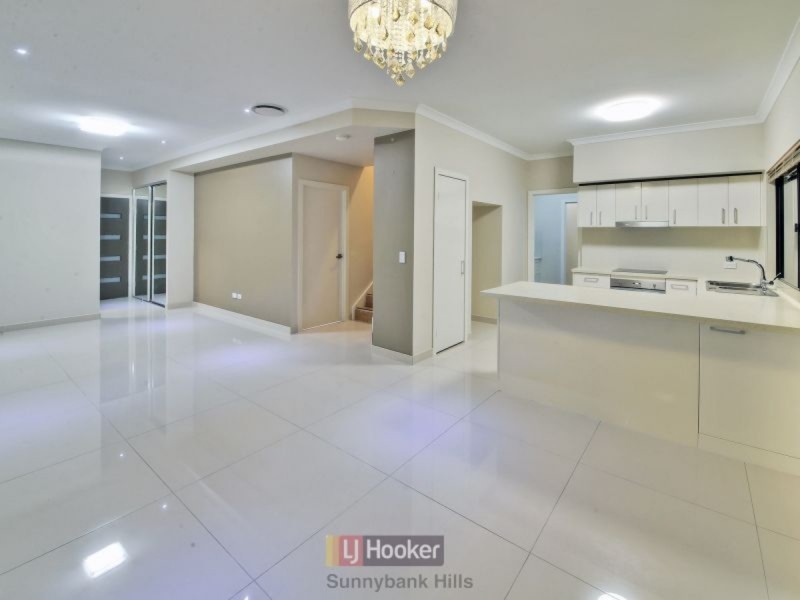 27 Doulton Street, Calamvale QLD 4116