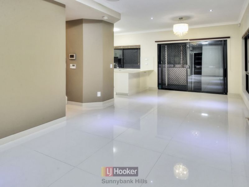 27 Doulton Street, Calamvale QLD 4116