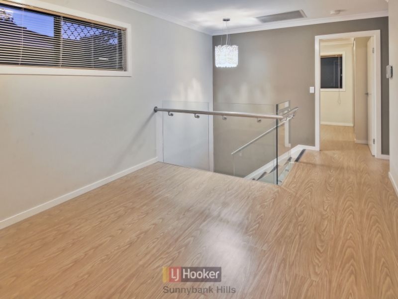 27 Doulton Street, Calamvale QLD 4116