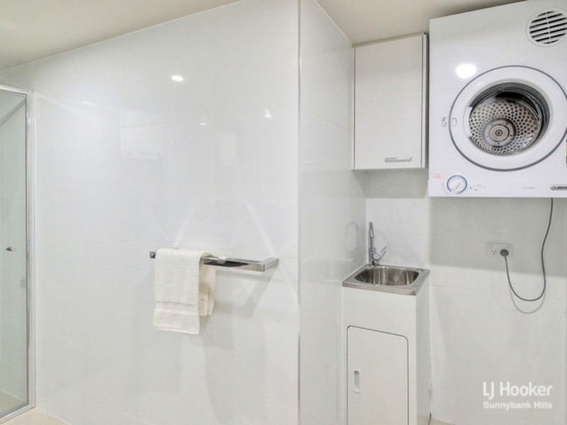 1102/1 Cremin Street, Upper Mount Gravatt QLD 4122