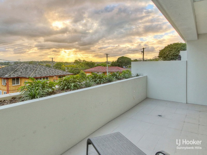 1102/1 Cremin Street, Upper Mount Gravatt QLD 4122