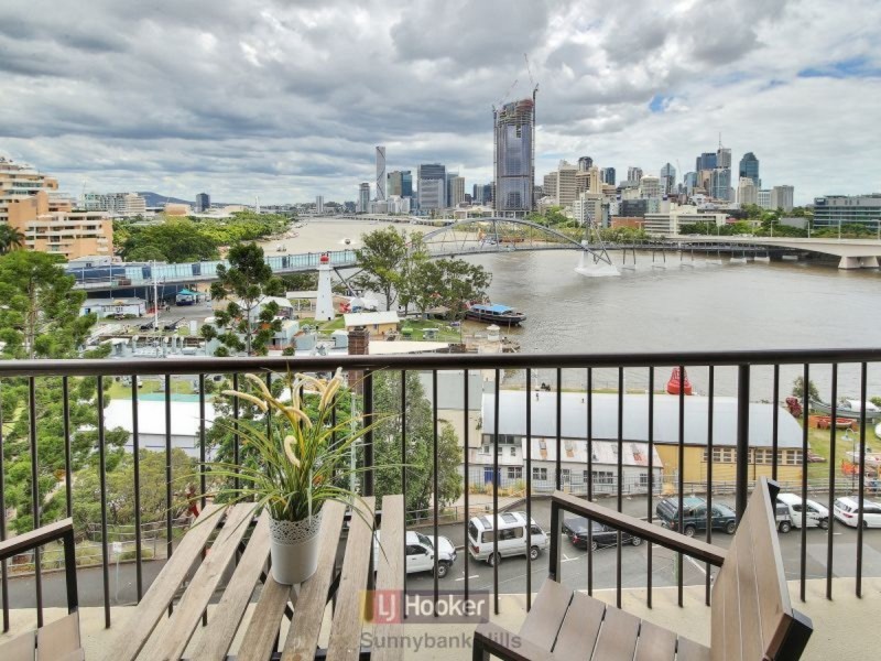 27/21 Dock Street, South Brisbane QLD 4101