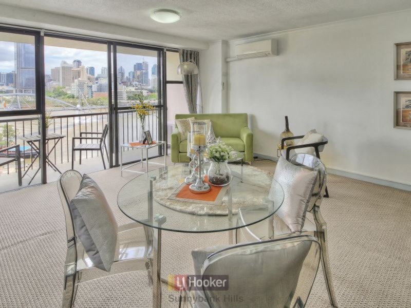 27/21 Dock Street, South Brisbane QLD 4101