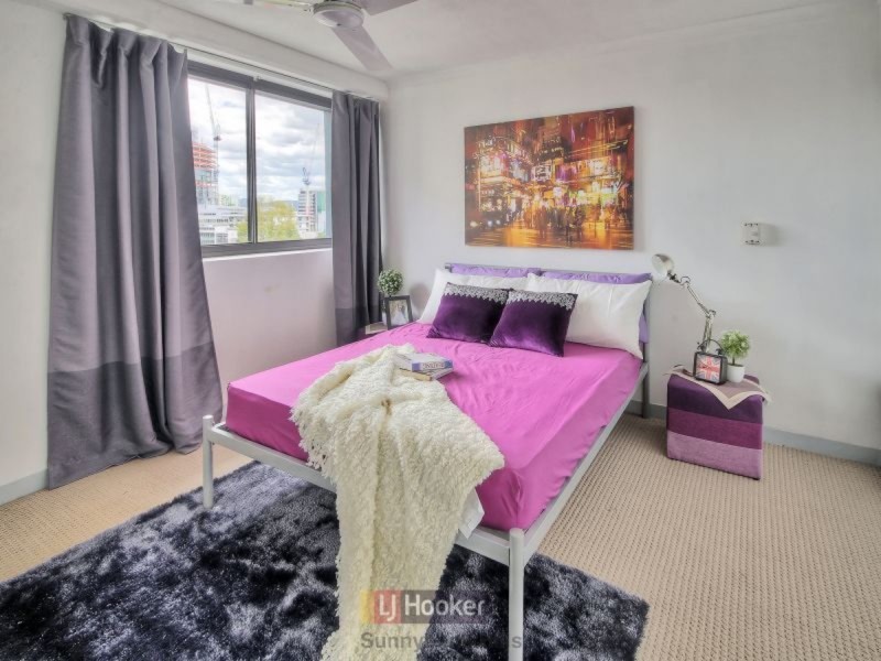 27/21 Dock Street, South Brisbane QLD 4101