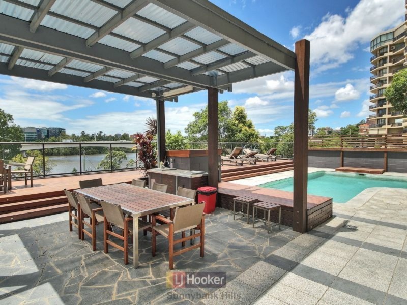 27/21 Dock Street, South Brisbane QLD 4101