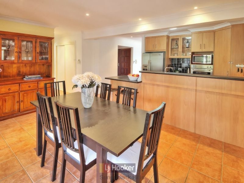 4 Heathfield Street, Eight Mile Plains QLD 4113