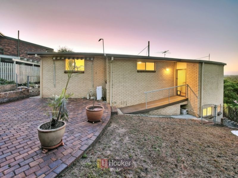 10 Azanian Street, Upper Mount Gravatt QLD 4122