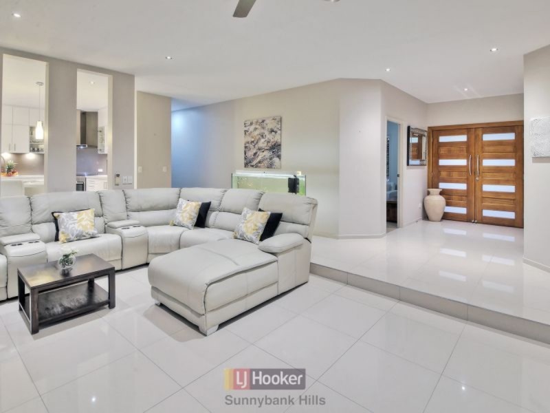 38 Torrens Place, Parkinson QLD 4115