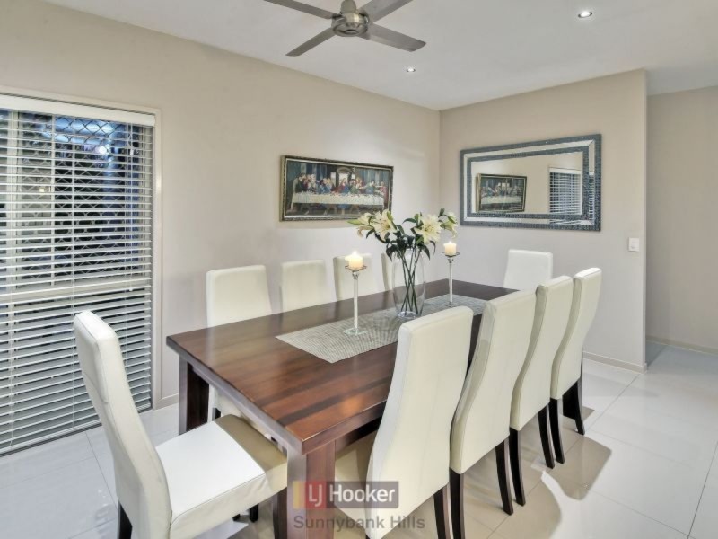 38 Torrens Place, Parkinson QLD 4115