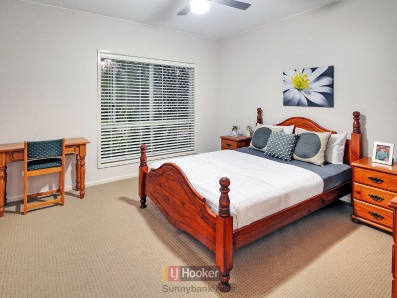 38 Torrens Place, Parkinson QLD 4115
