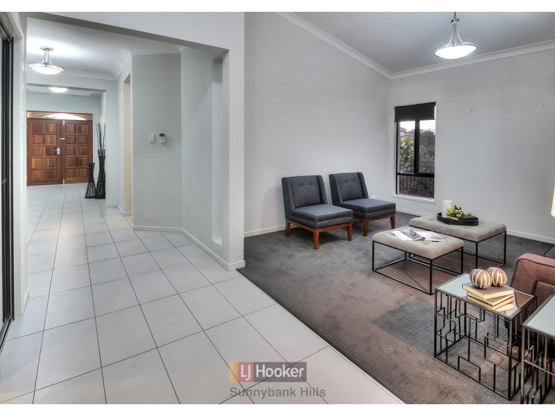 48 Juniper Circuit, Stretton QLD 4116