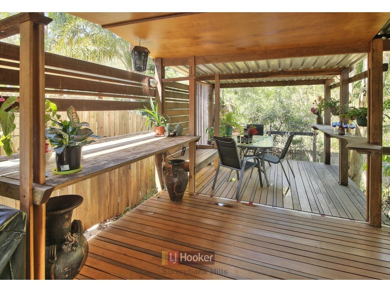 29 Cottonwood Crescent, Calamvale QLD 4116
