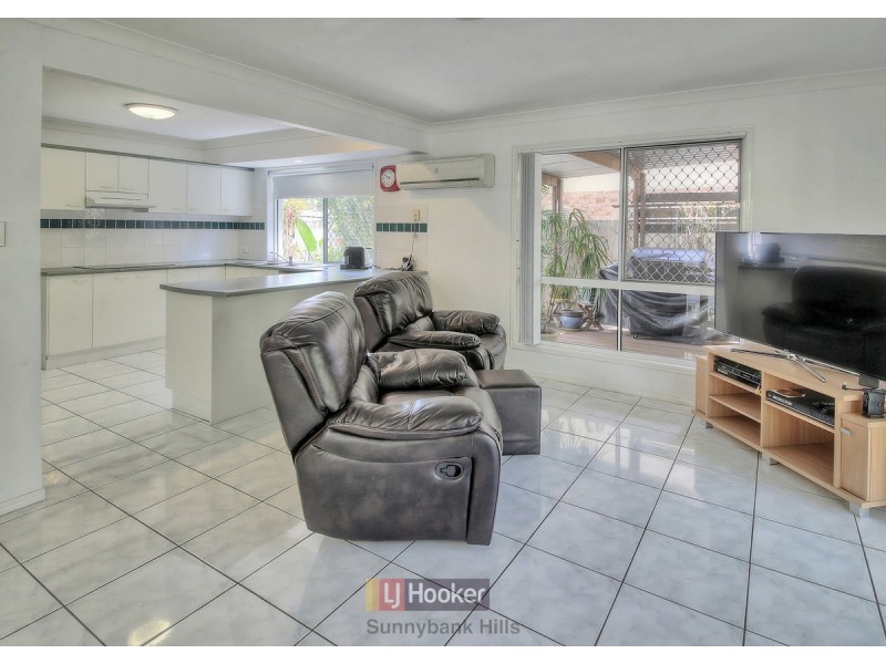 29 Cottonwood Crescent, Calamvale QLD 4116