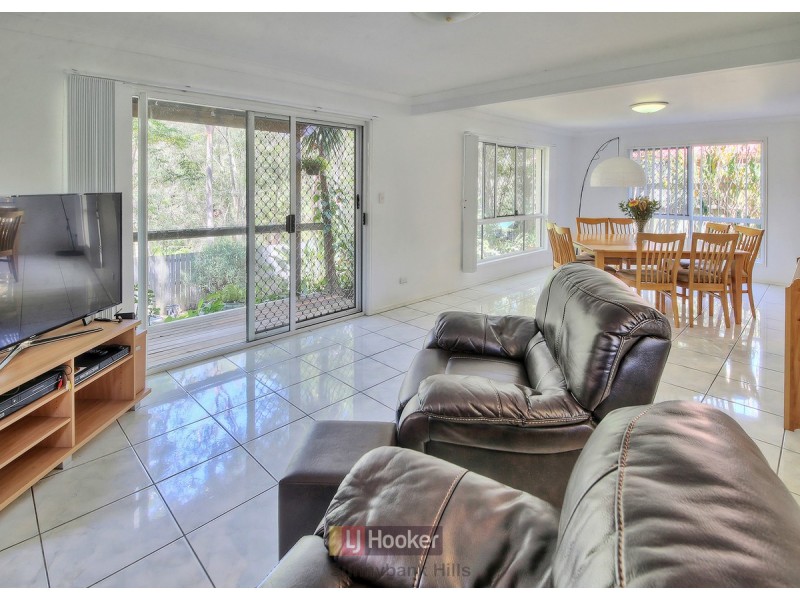 29 Cottonwood Crescent, Calamvale QLD 4116