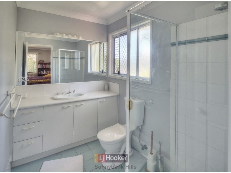 29 Cottonwood Crescent, Calamvale QLD 4116