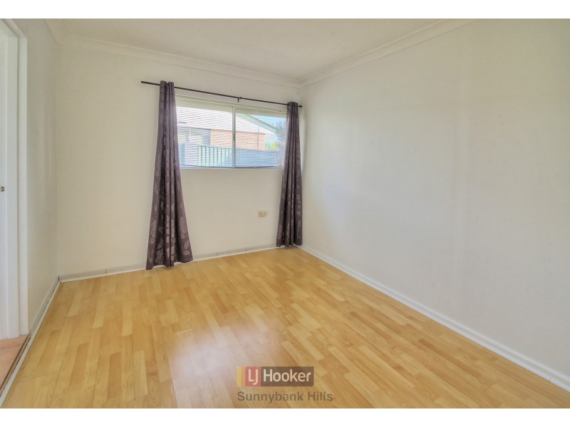 2 Bramwell Street (13 Devonlea S, Eight Mile Plains QLD 4113