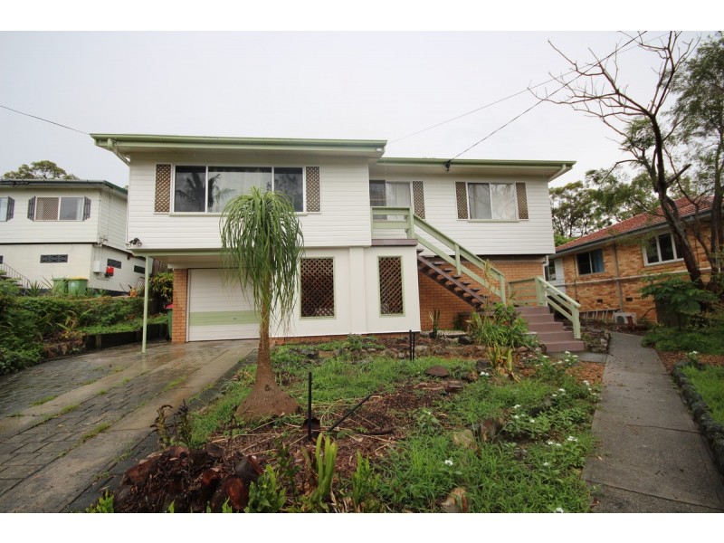 16 Laburnum Street, Woodridge QLD 4114