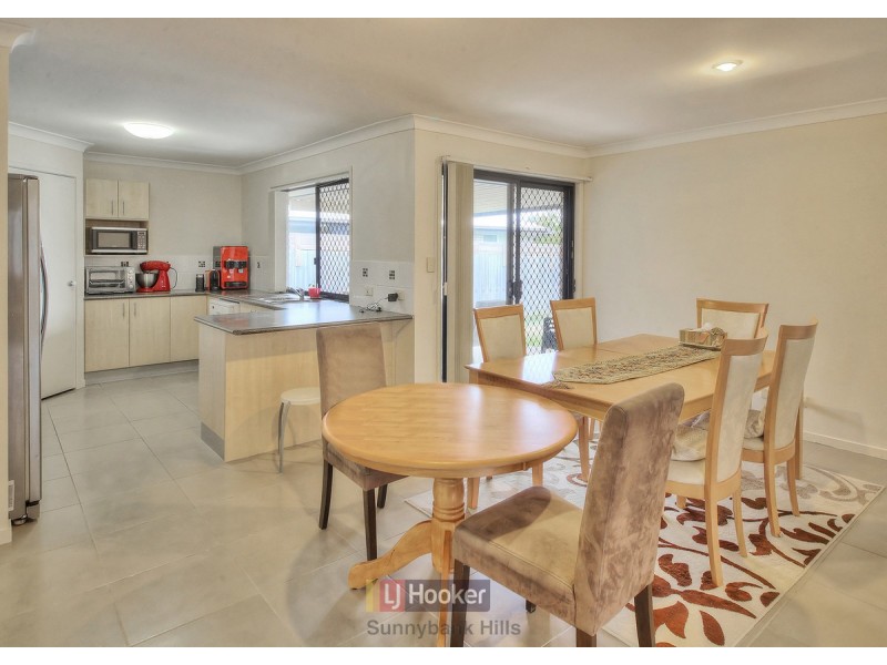 25 Aberdeen Crescent, Kuraby QLD 4112