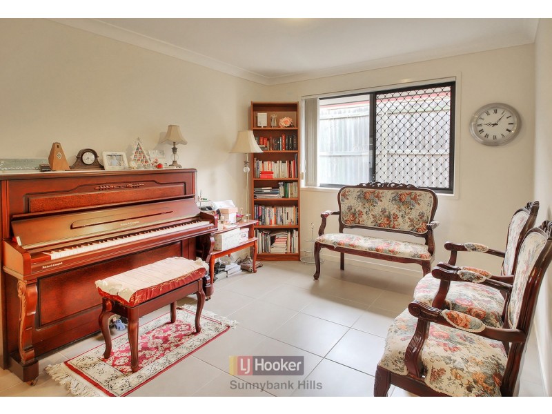 25 Aberdeen Crescent, Kuraby QLD 4112