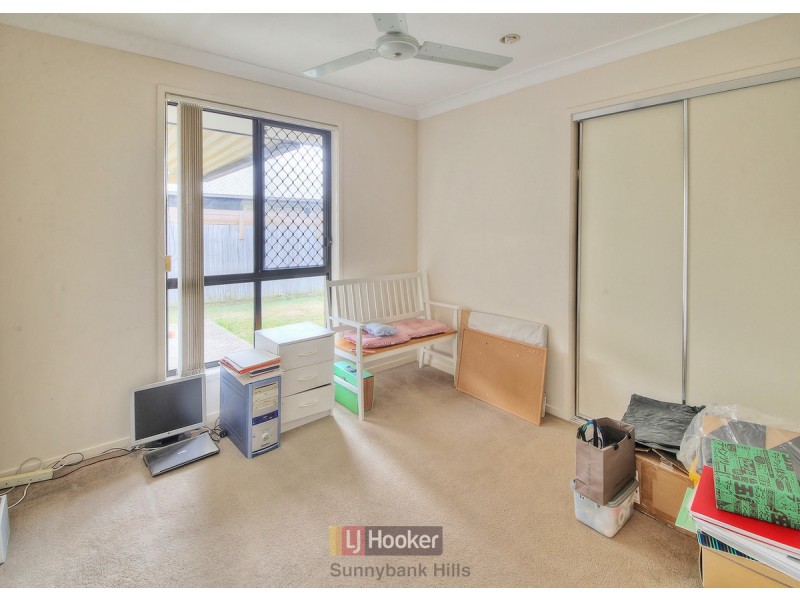 25 Aberdeen Crescent, Kuraby QLD 4112