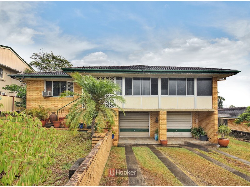36 Cresthaven Drive, Mansfield QLD 4122
