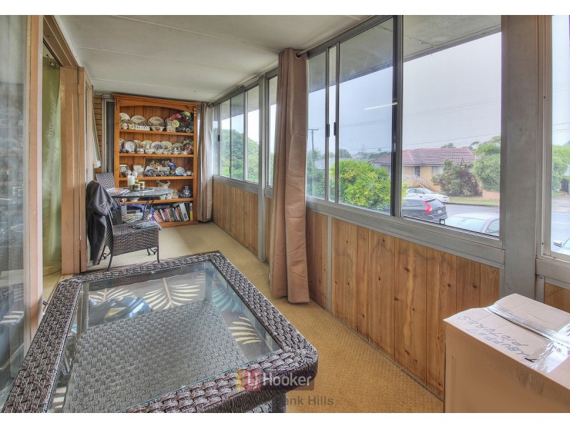 36 Cresthaven Drive, Mansfield QLD 4122