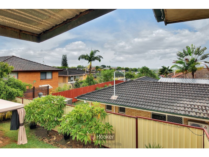 36 Cresthaven Drive, Mansfield QLD 4122