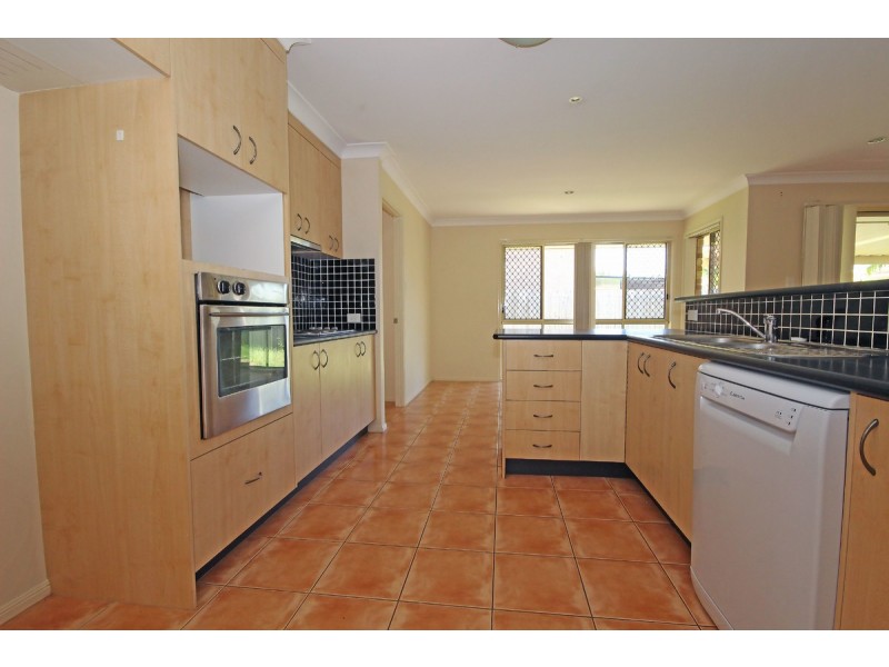 5 Eastridge Place, Kuraby QLD 4112