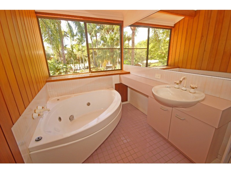 130 Padstow Road, Eight Mile Plains QLD 4113