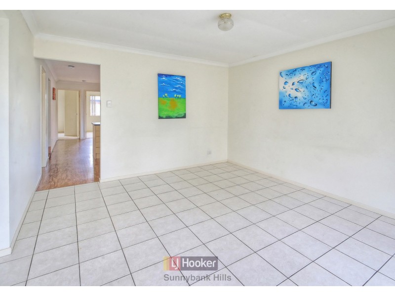 16 Picot Crescent, Runcorn QLD 4113