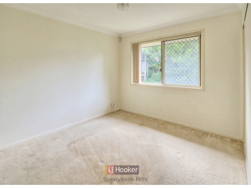 16 Picot Crescent, Runcorn QLD 4113