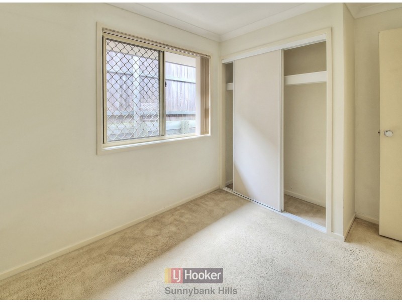 16 Picot Crescent, Runcorn QLD 4113
